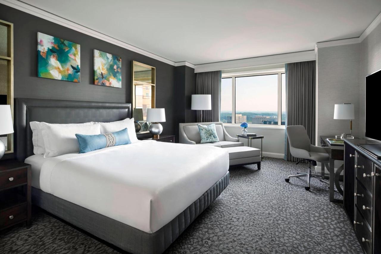 เดอะ ริตซ์ -คาร์ลตัน ไทสัน คอร์เนอร์ Hotel ไทซันส์คอร์เนอร์ ภายนอก รูปภาพ