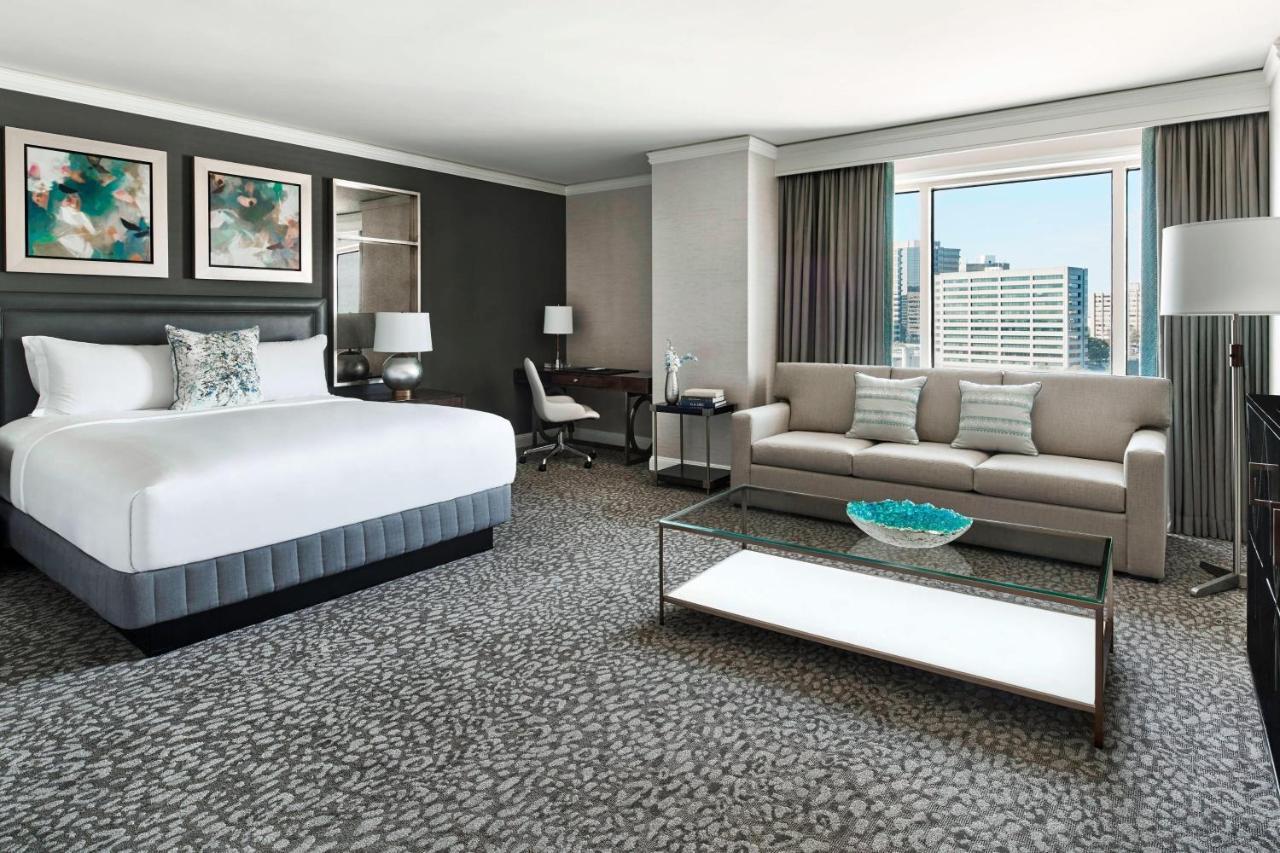 เดอะ ริตซ์ -คาร์ลตัน ไทสัน คอร์เนอร์ Hotel ไทซันส์คอร์เนอร์ ภายนอก รูปภาพ