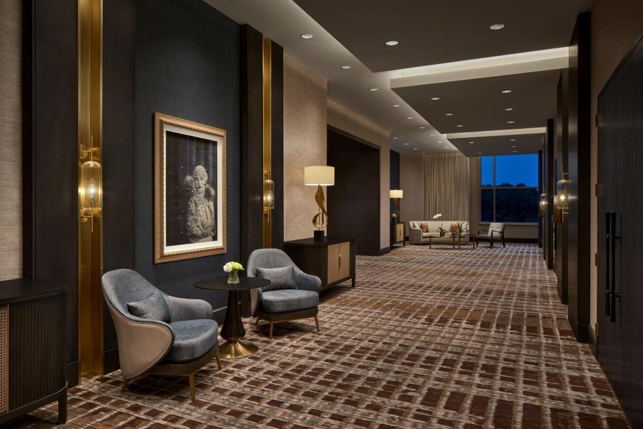 เดอะ ริตซ์ -คาร์ลตัน ไทสัน คอร์เนอร์ Hotel ไทซันส์คอร์เนอร์ ภายนอก รูปภาพ