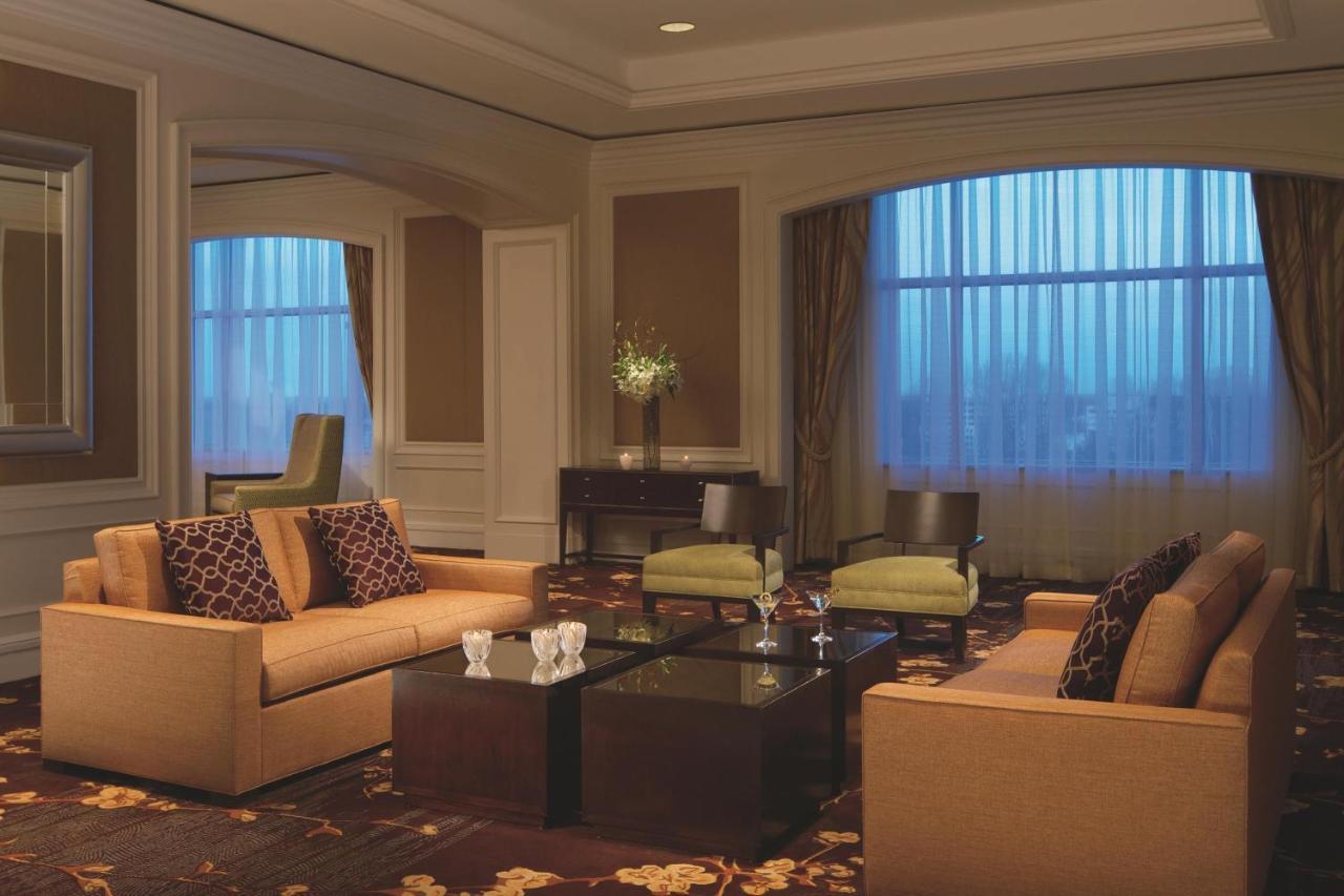 เดอะ ริตซ์ -คาร์ลตัน ไทสัน คอร์เนอร์ Hotel ไทซันส์คอร์เนอร์ ภายนอก รูปภาพ